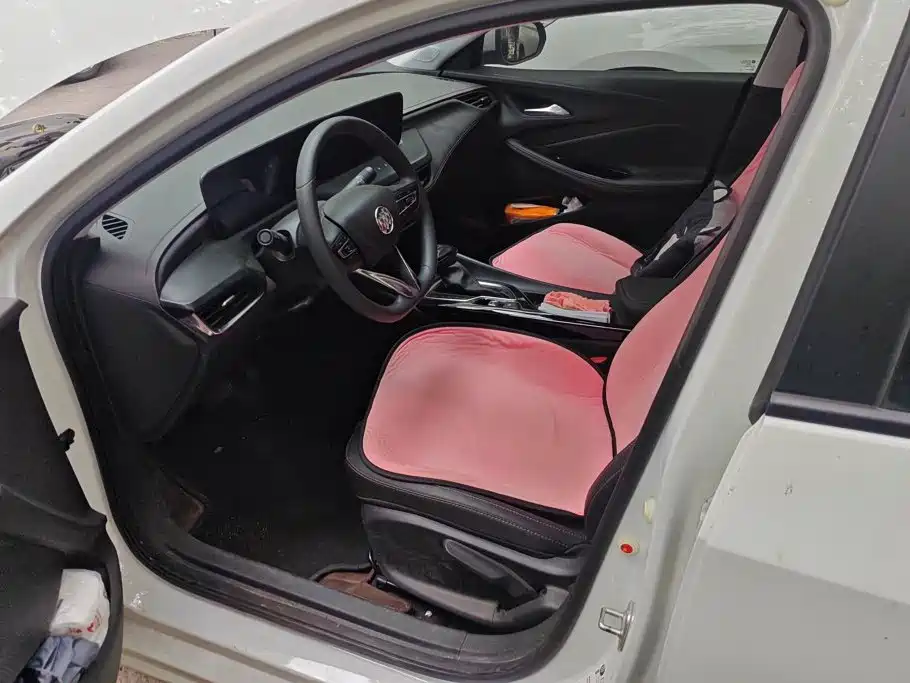 Buick Verano — миниатюра 9