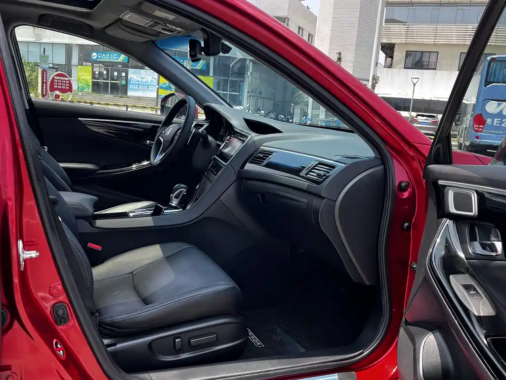 Honda Spirior — миниатюра 16