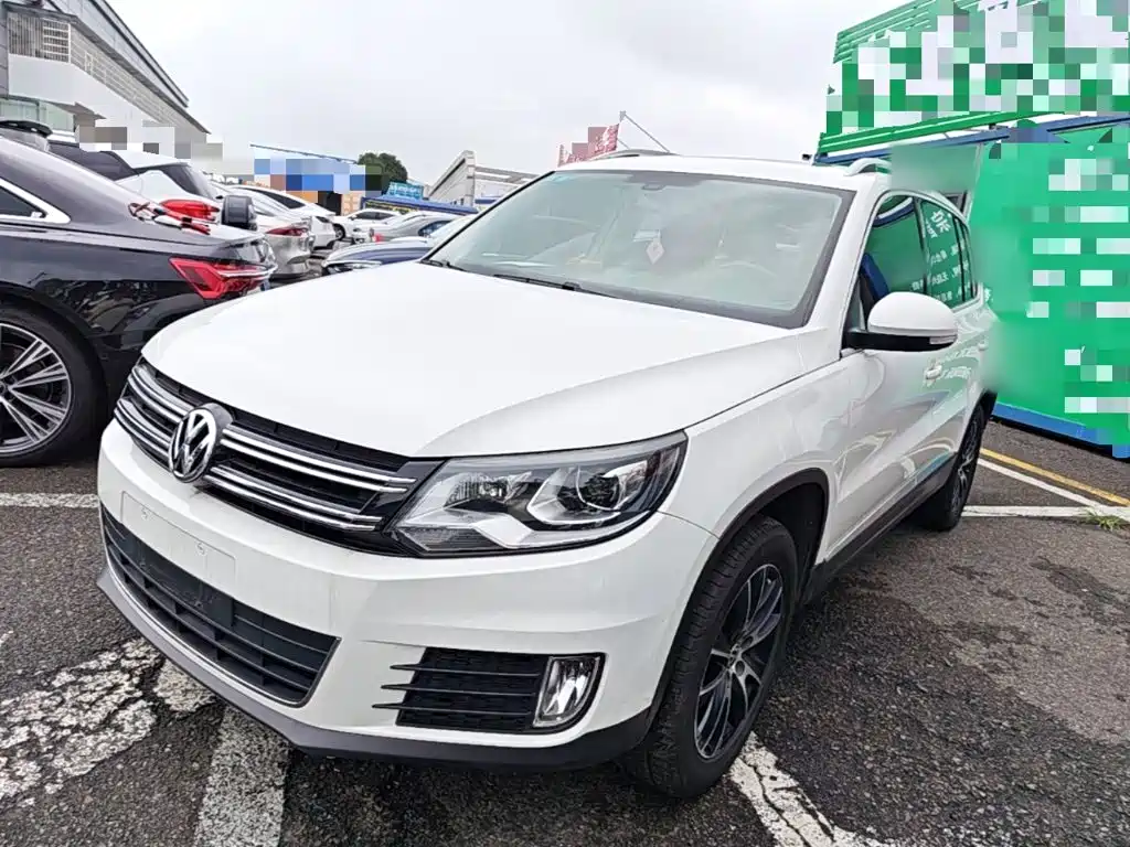 Volkswagen Tiguan — миниатюра 2