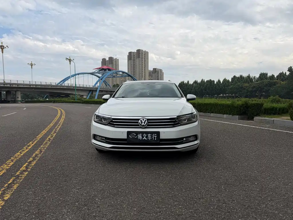 Volkswagen Viloran — миниатюра 2