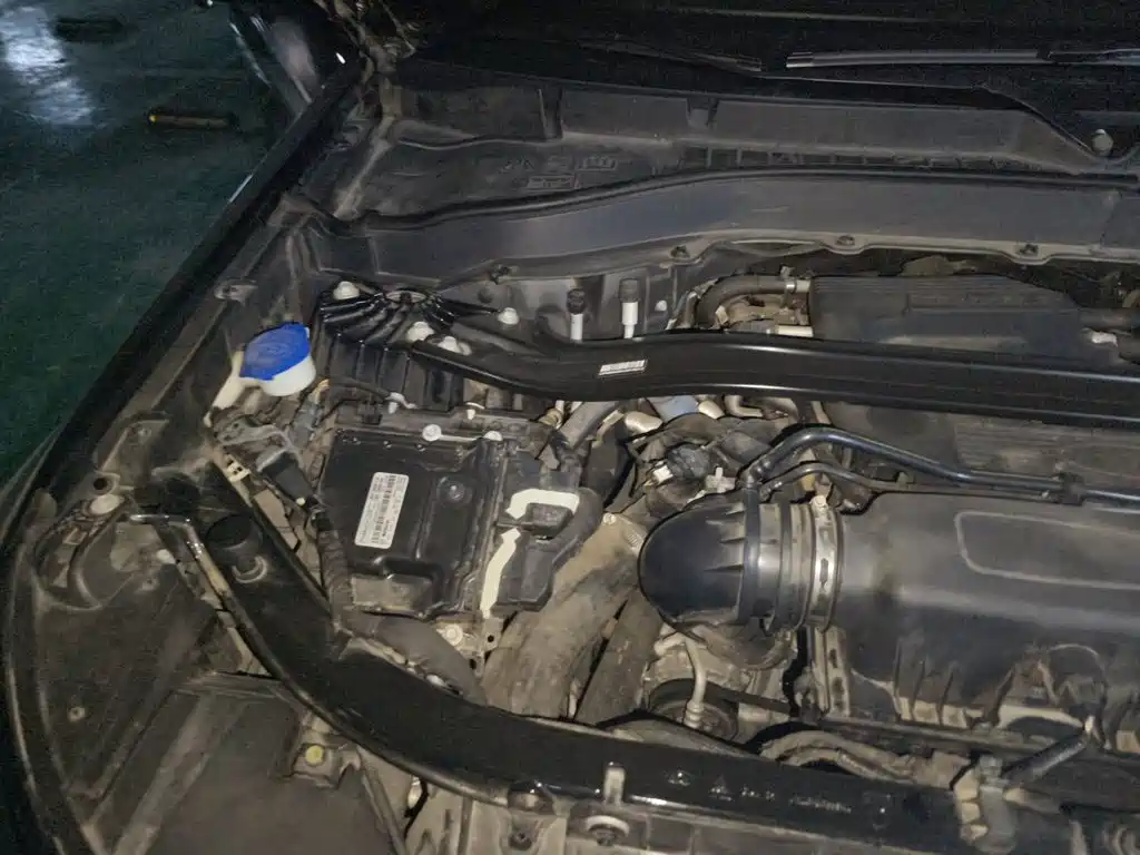 Ford Explorer — миниатюра 20
