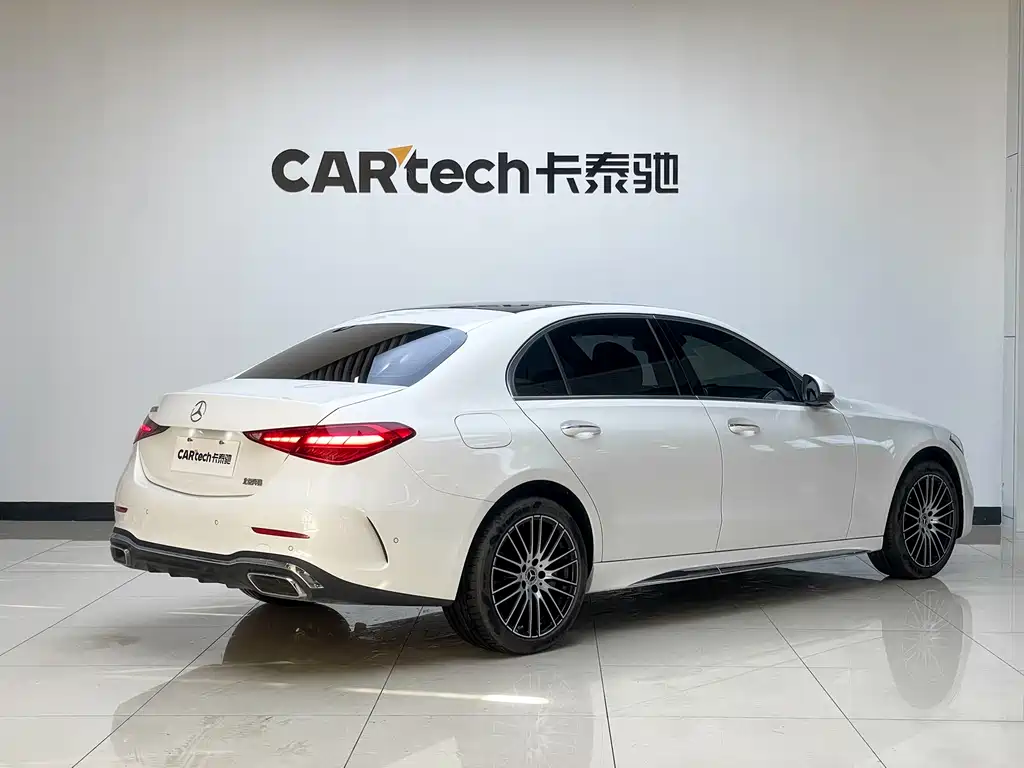 Mercedes-Benz C-Class — миниатюра 4