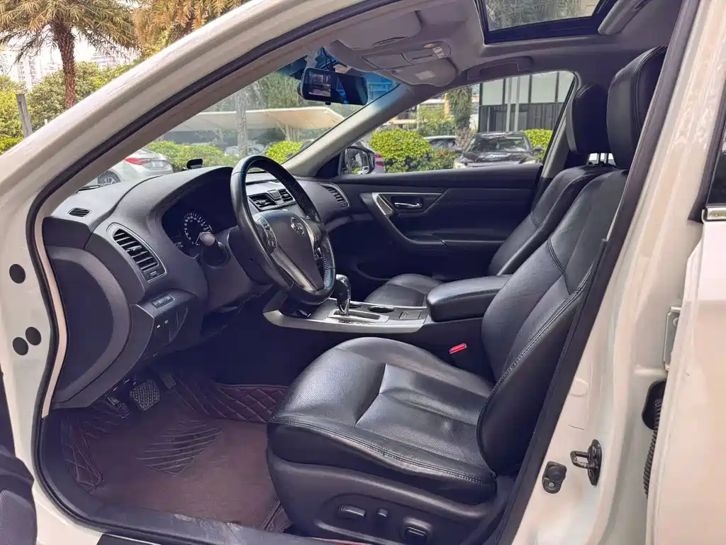 Nissan Teana — миниатюра 6