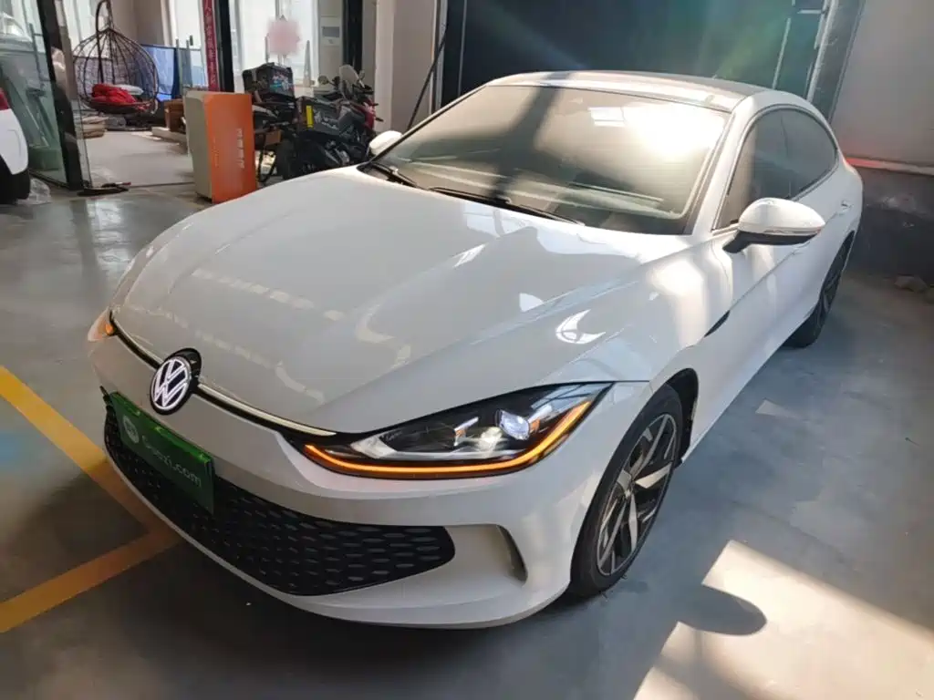 凌渡 2023款 凌渡L 280TSI DSG酷辣版 2024