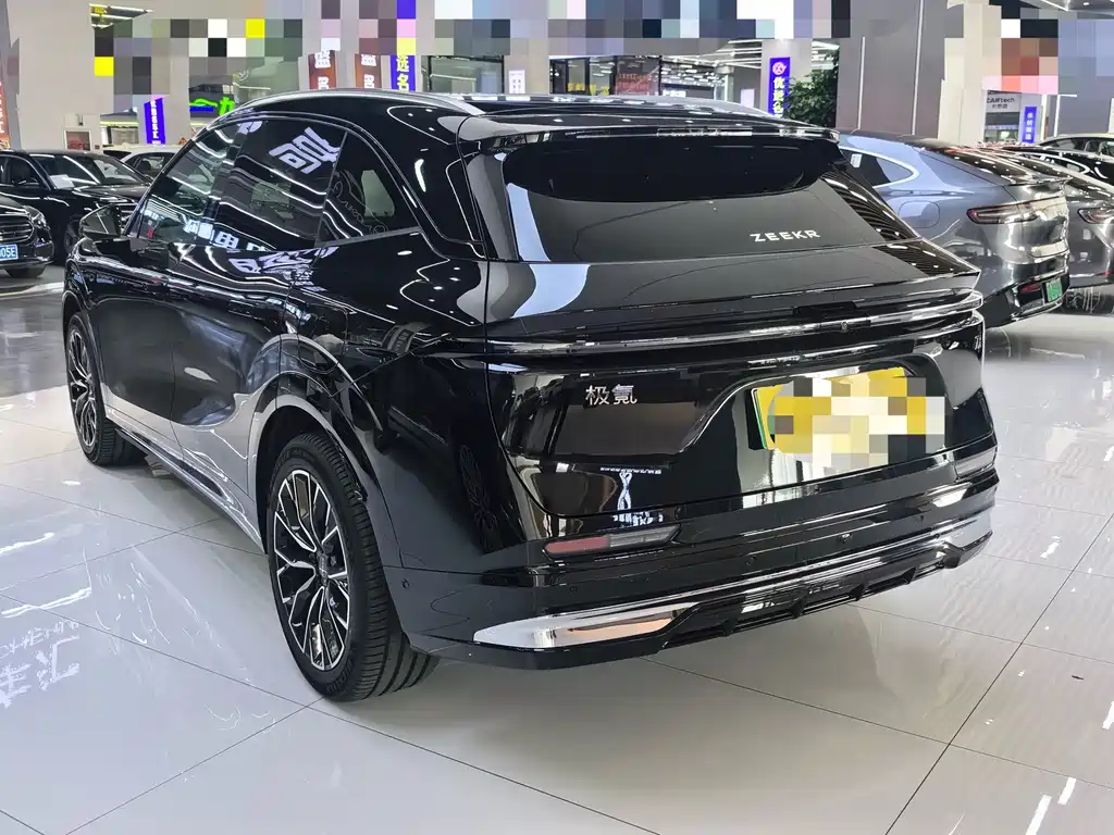 Zeekr 7X — миниатюра 24