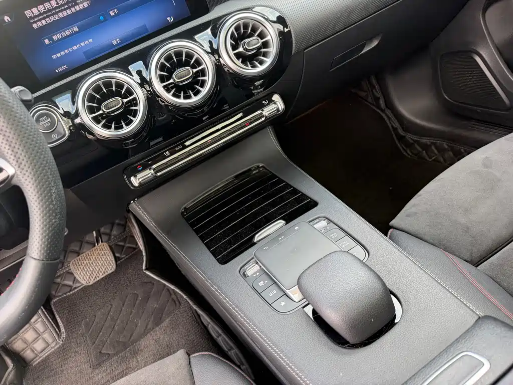 Mercedes-Benz A-Class — миниатюра 14