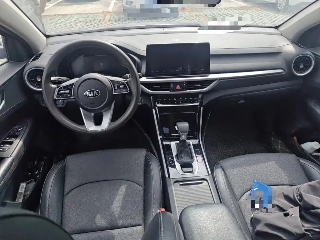 Kia K3 — миниатюра 6