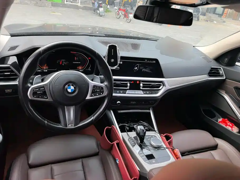 BMW 3 Series — миниатюра 12