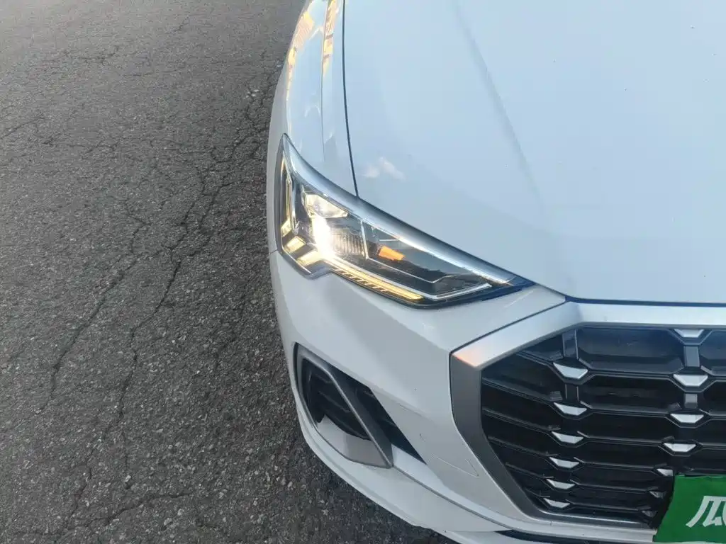 Audi Q3 — миниатюра 7
