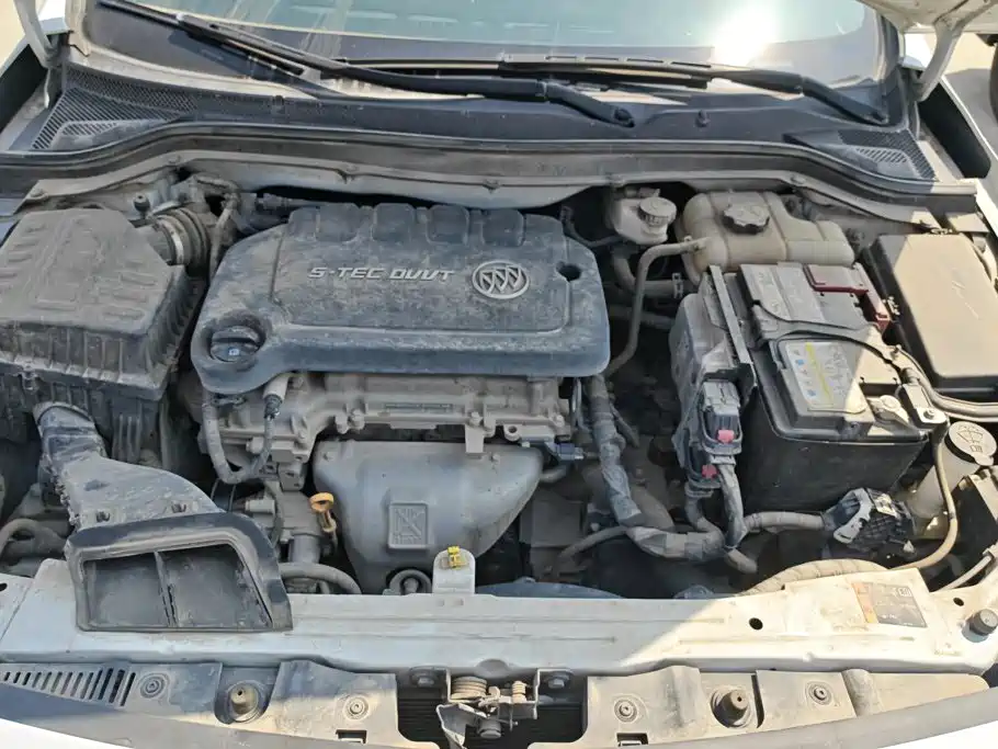 Buick Excelle — миниатюра 10