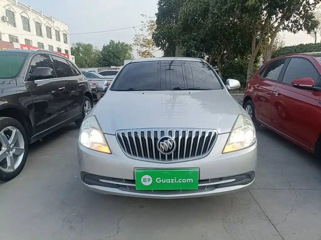 Buick Excelle — миниатюра 3