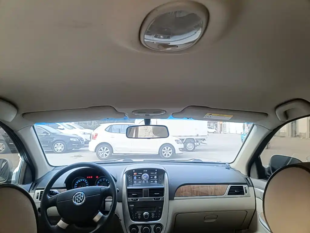 Buick Excelle — миниатюра 18