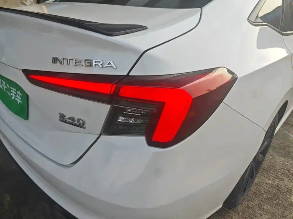 Honda Integra — миниатюра 8