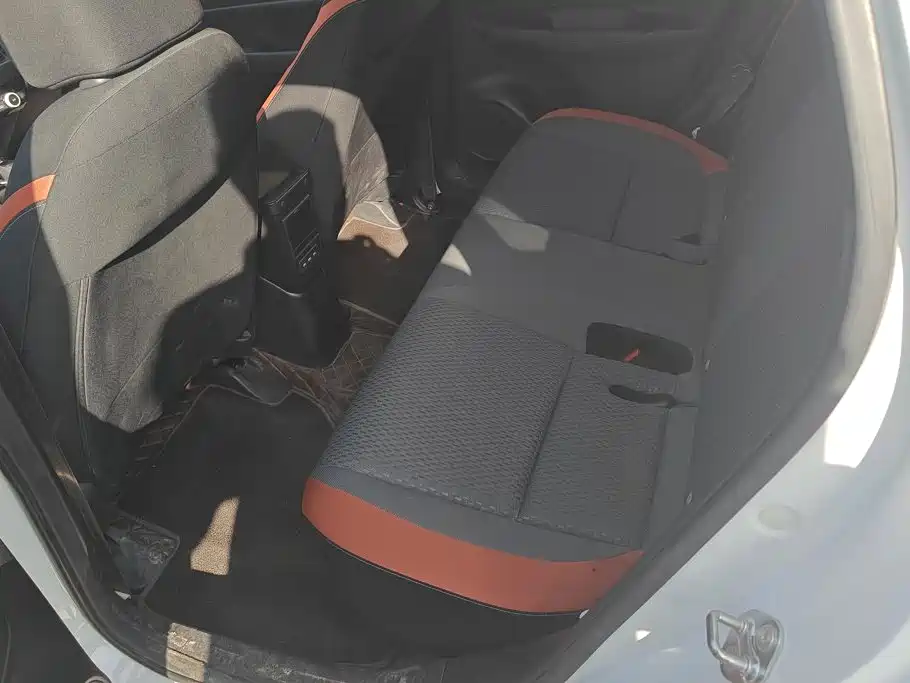 Honda Fit — миниатюра 10
