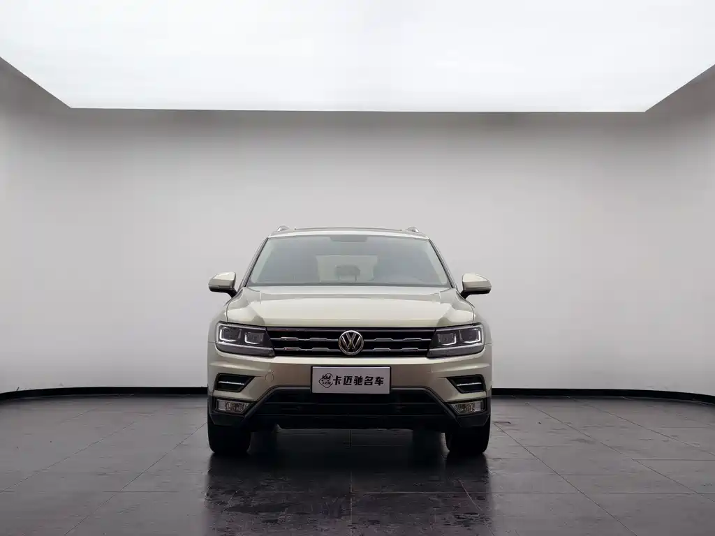 Volkswagen Tiguan L — миниатюра 2
