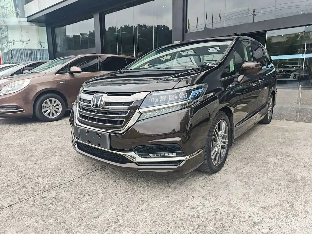Honda Elysion — миниатюра 2