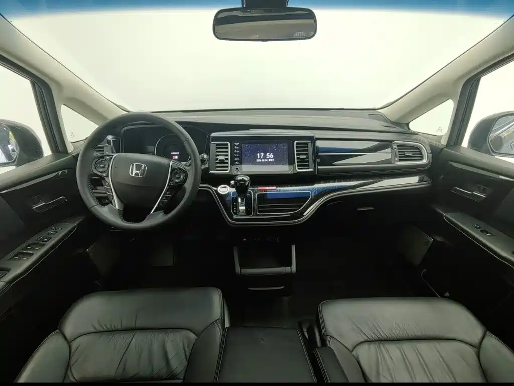 Honda Elysion — миниатюра 12