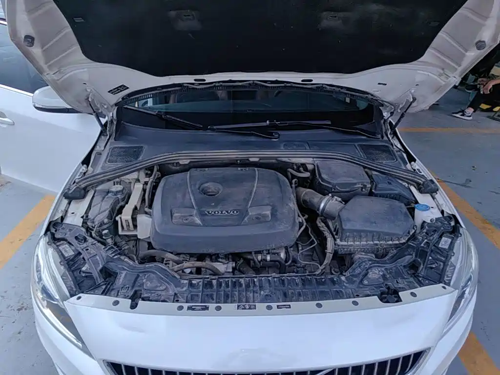 Volvo S60 — миниатюра 20