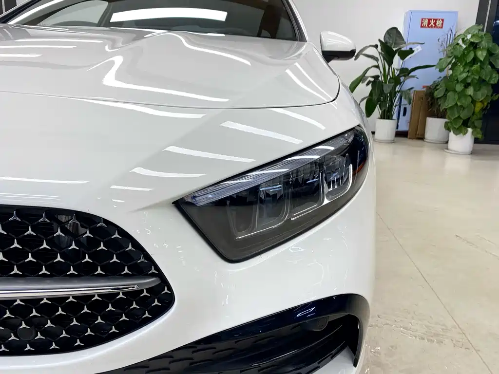 MERCEDES-BENZ A CLASS