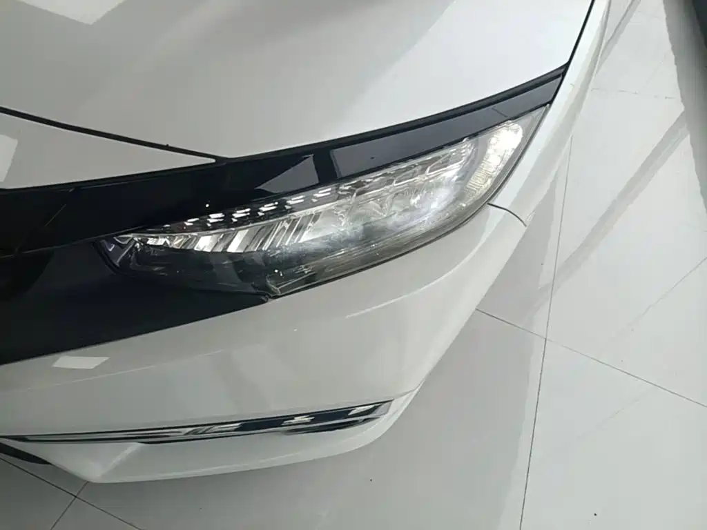 Honda Civic — миниатюра 24