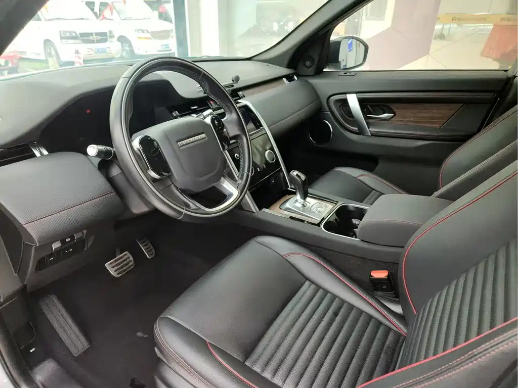 Land Rover Discovery Sport — миниатюра 6