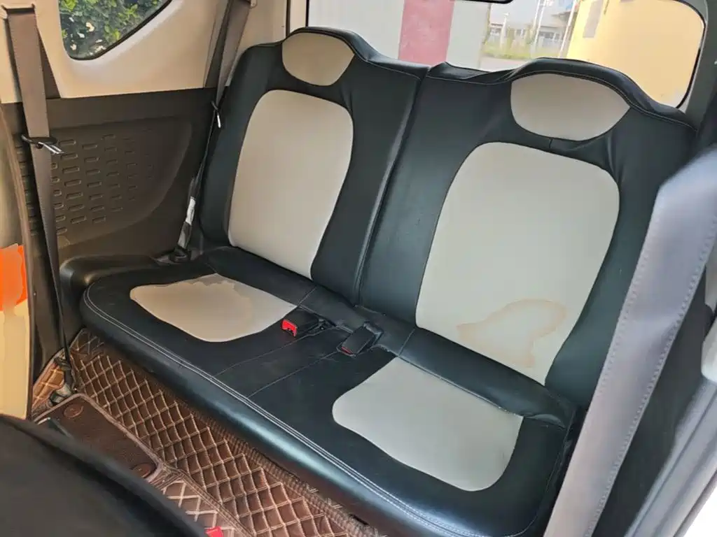 Wuling MINIEV — миниатюра 17