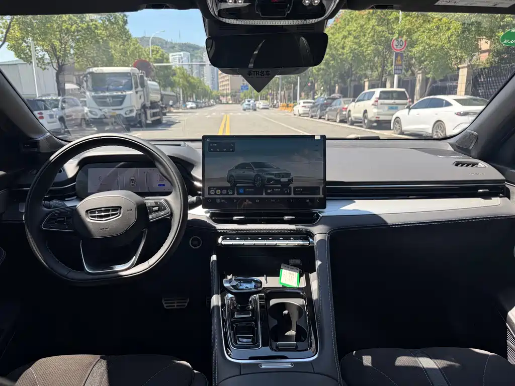 Geely Xingrui — миниатюра 19