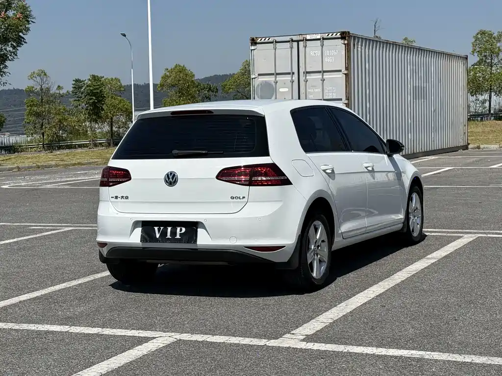 Volkswagen Golf — миниатюра 11
