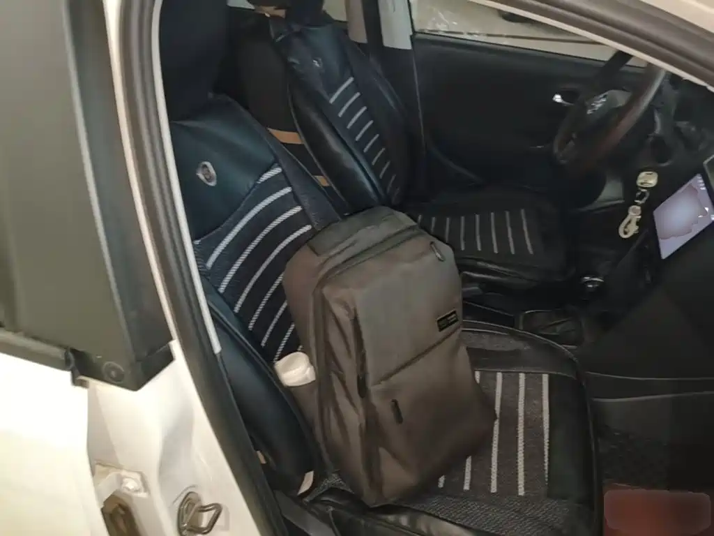 Volkswagen Polo — миниатюра 25