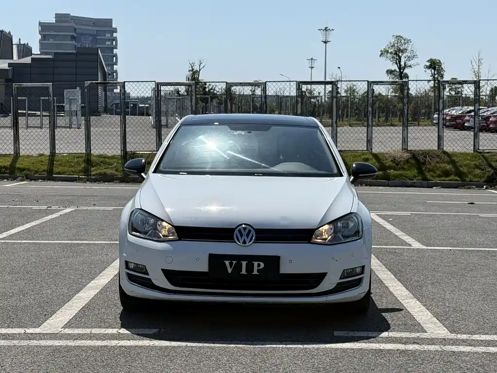 Volkswagen Golf — миниатюра 2