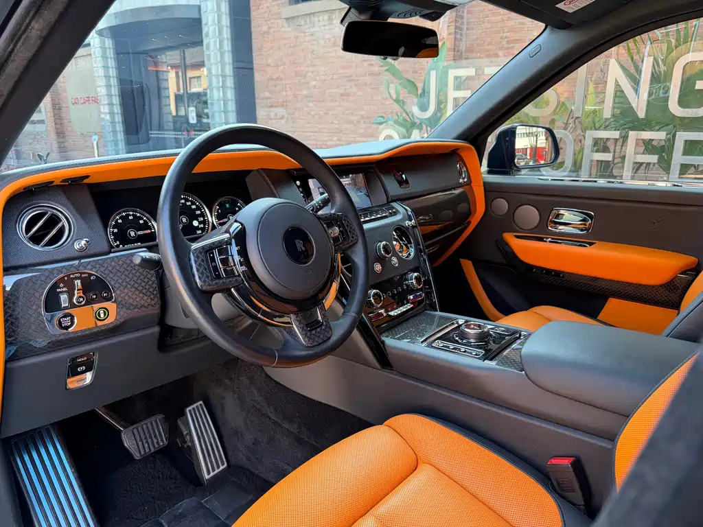 ROLLS-ROYCE CULLINAN