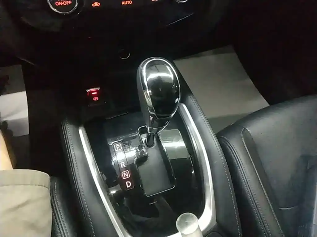 Nissan X-Trail — миниатюра 14