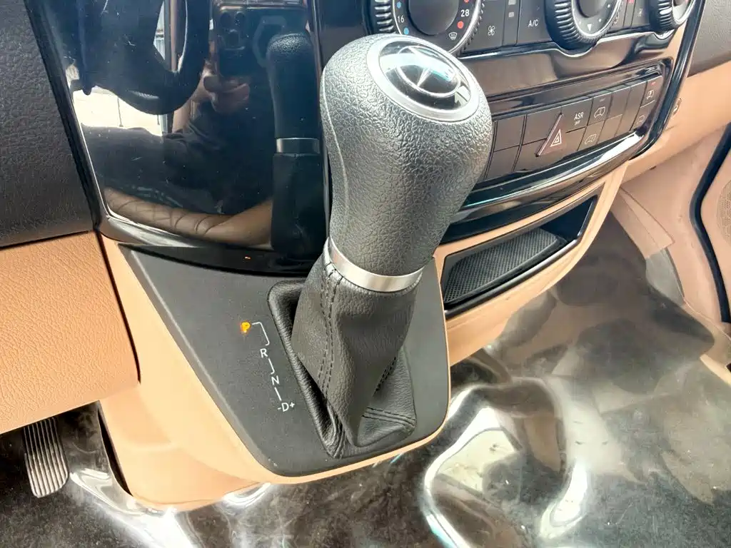 Mercedes-Benz Sprinter — миниатюра 20
