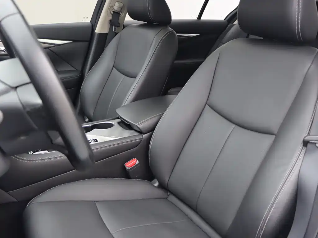 Infiniti Q50L — миниатюра 7
