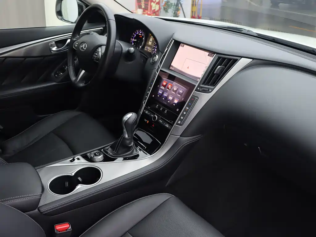 Infiniti Q50L — миниатюра 9