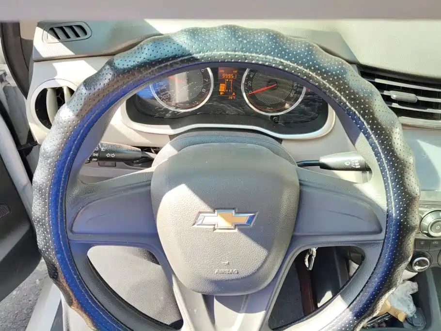 Chevrolet Sail — миниатюра 15