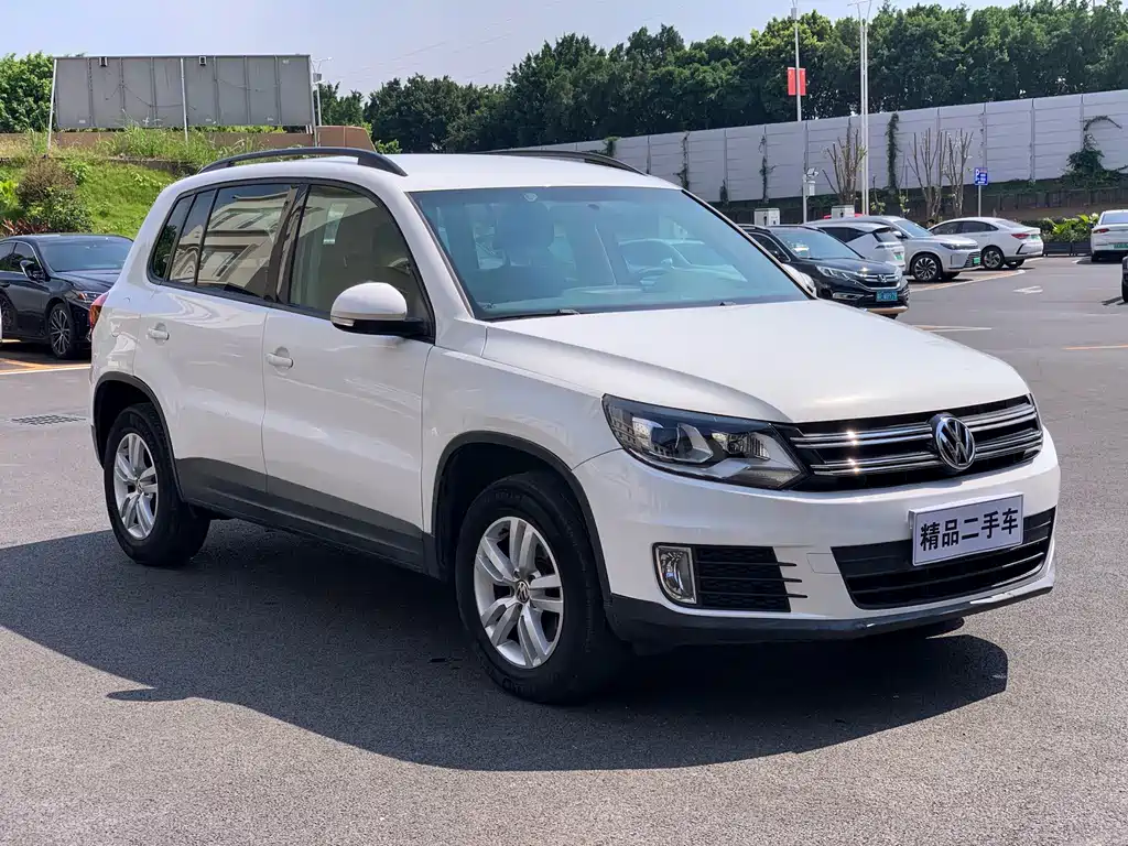Volkswagen Tiguan — миниатюра 3