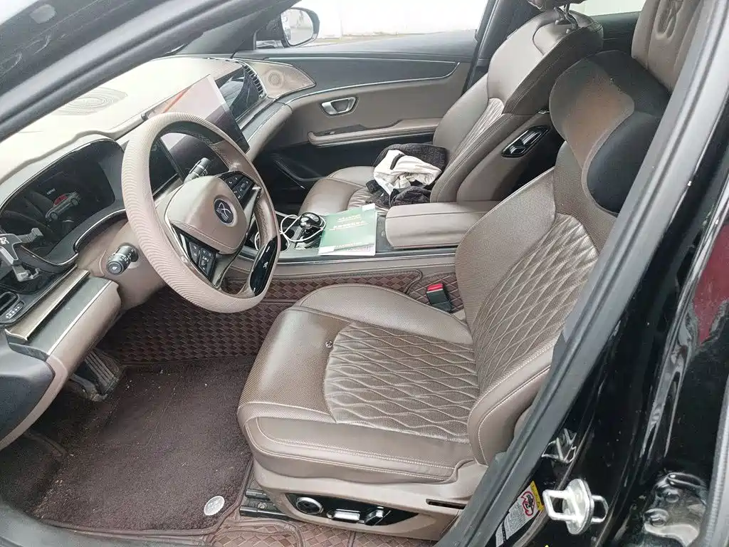 BYD Han — миниатюра 16