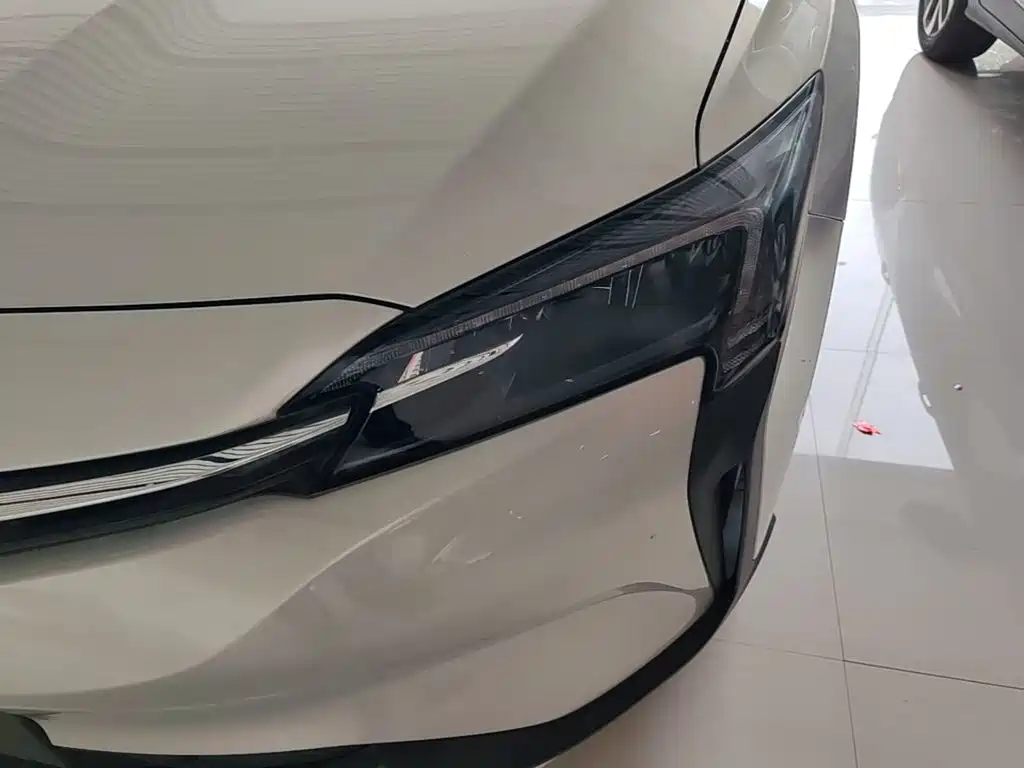 Buick Velite 6 — миниатюра 24