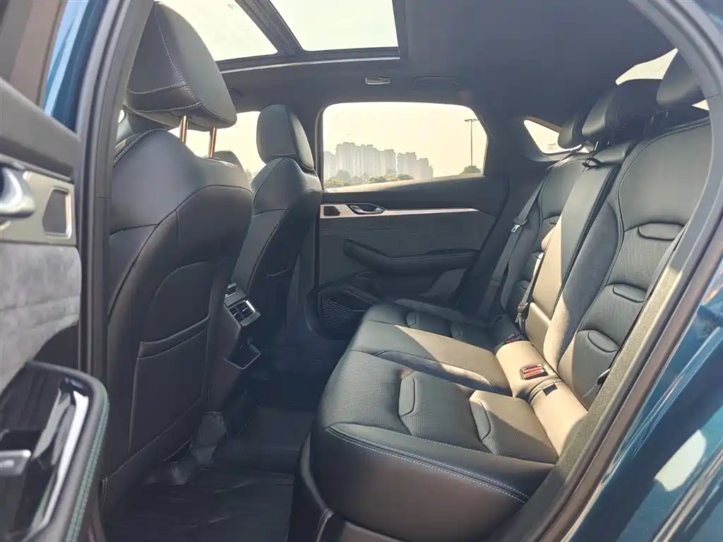 GEELY AUTOMOBILE XINGRUI