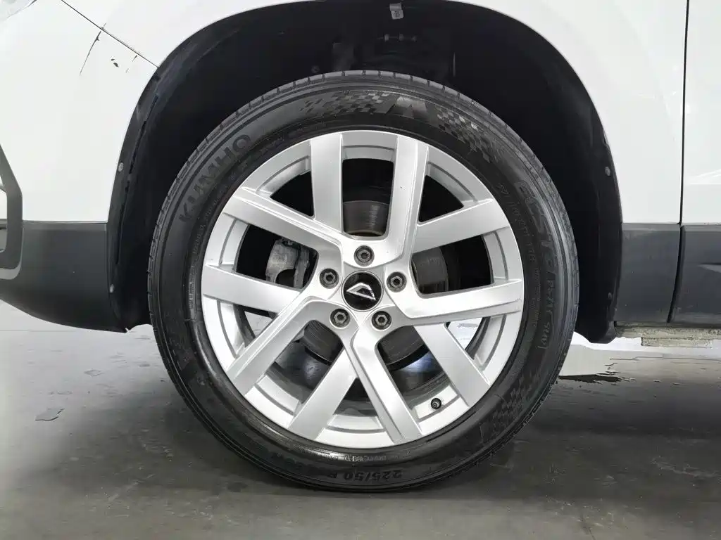 Jetta VS5 — миниатюра 17