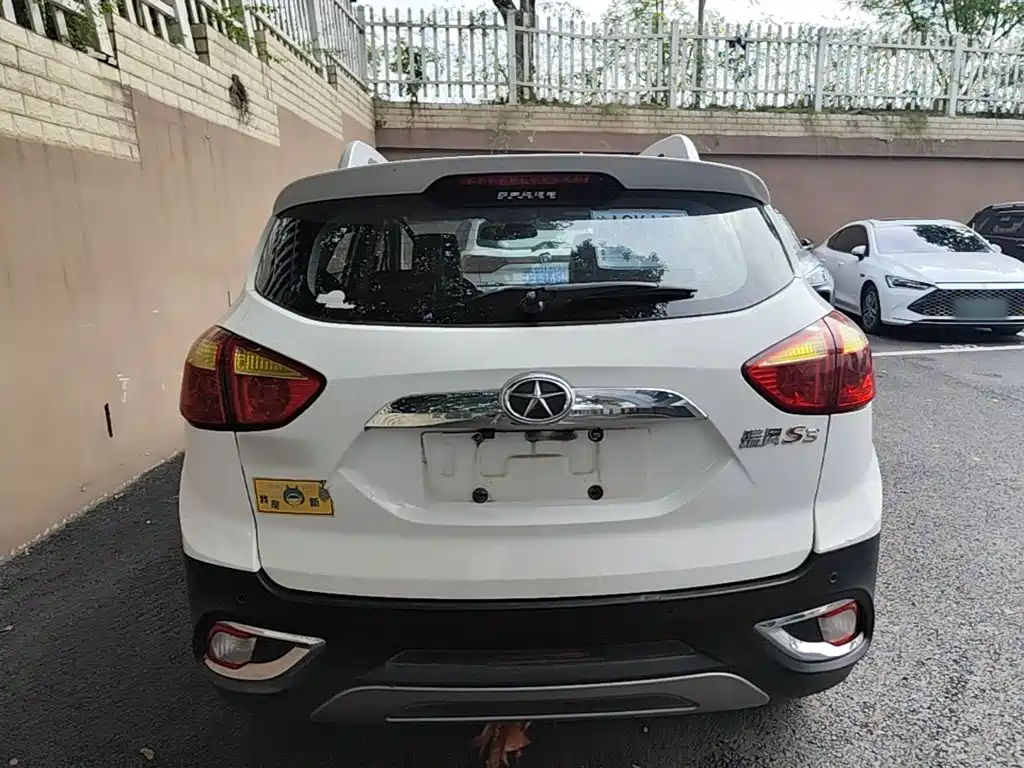 JAC Refine S3 — миниатюра 6