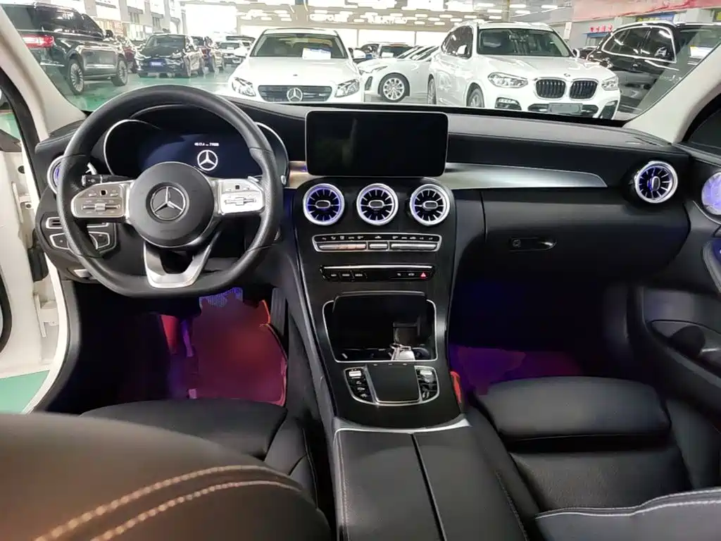 Mercedes-Benz C-Class — миниатюра 10