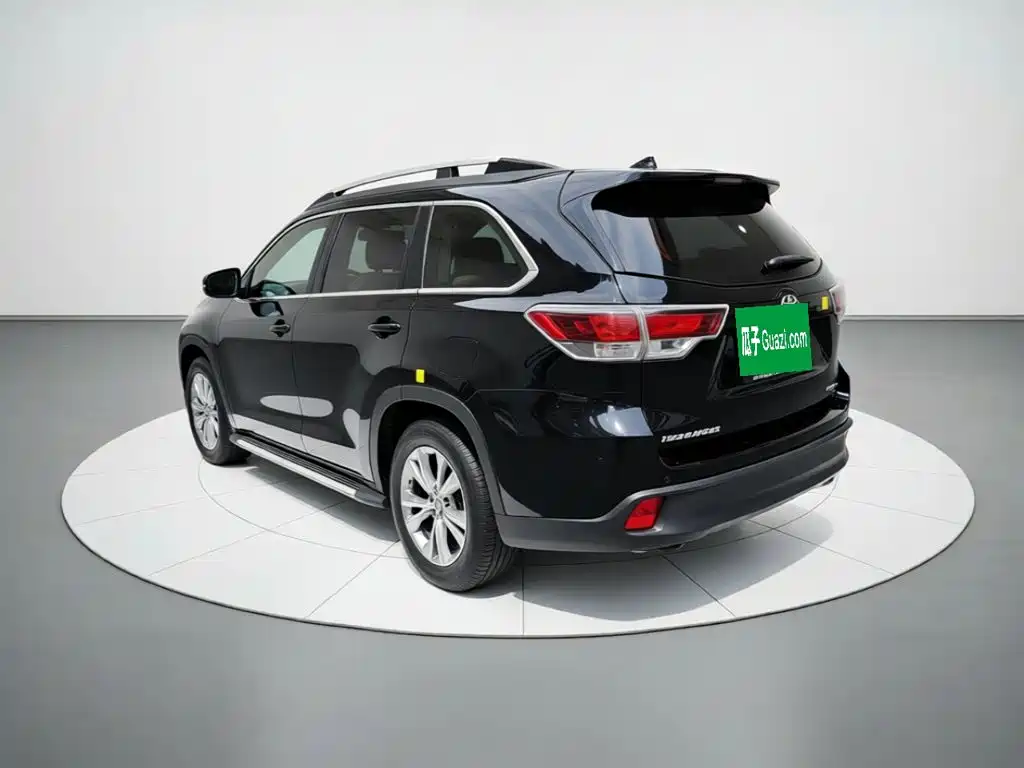 Toyota Highlander — миниатюра 4