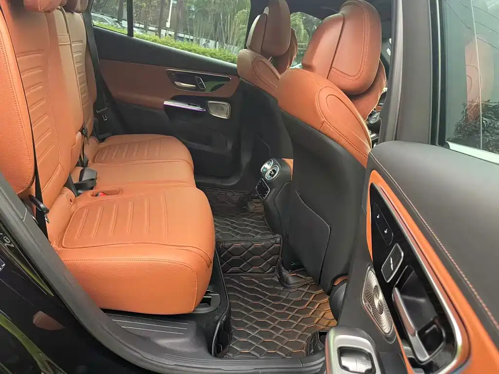 Mercedes-Benz GLC — миниатюра 9