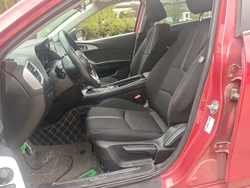 Mazda 3 Axela — миниатюра 15