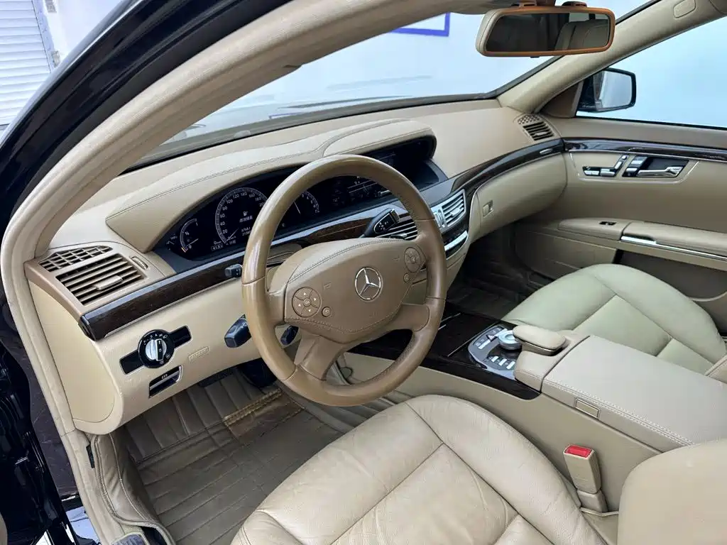 Mercedes-Benz S-Class — миниатюра 9