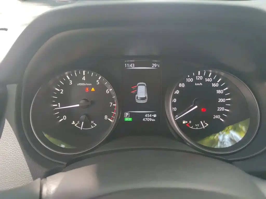 Nissan X-Trail — миниатюра 7