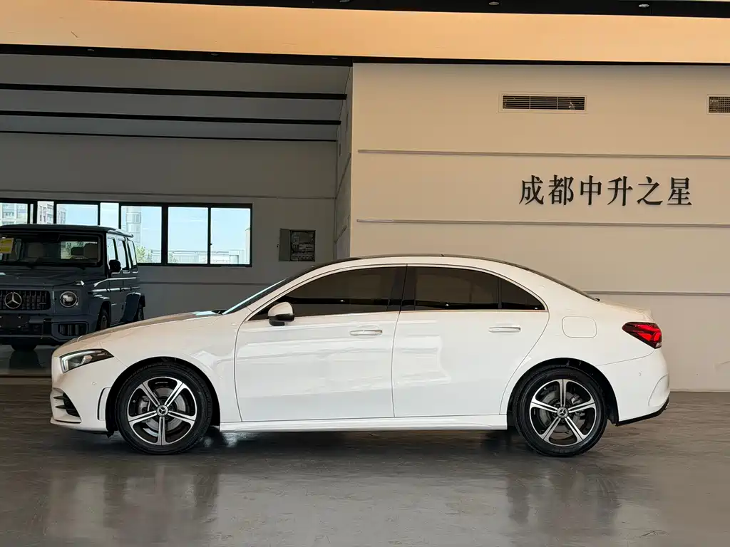 Mercedes-Benz A-Class — миниатюра 4