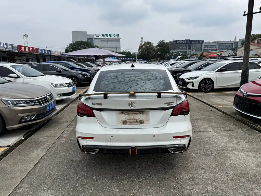 MG MG6 — миниатюра 13